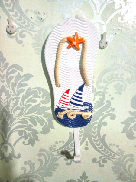 Móc treo hình chiếc dép