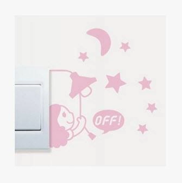 Decal ổ điện bé chơi trăng