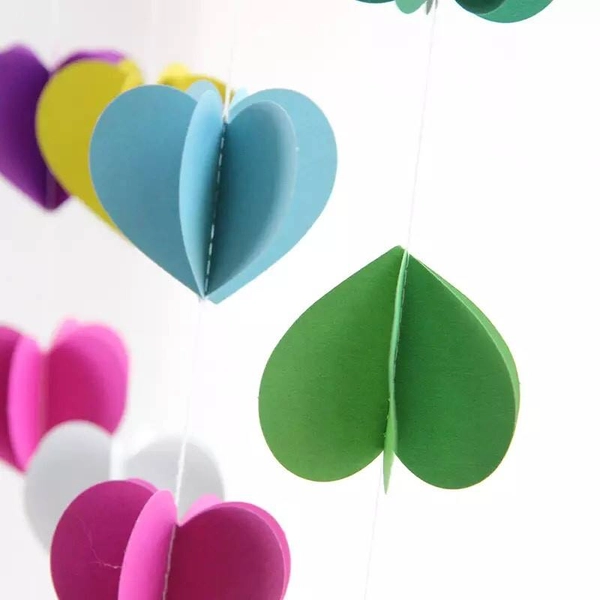 Rèm giấy trái tim lồng nhau