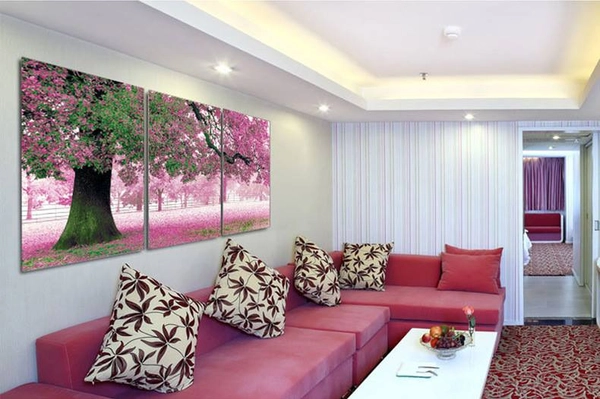 Tranh treo tường cây sắc hồng