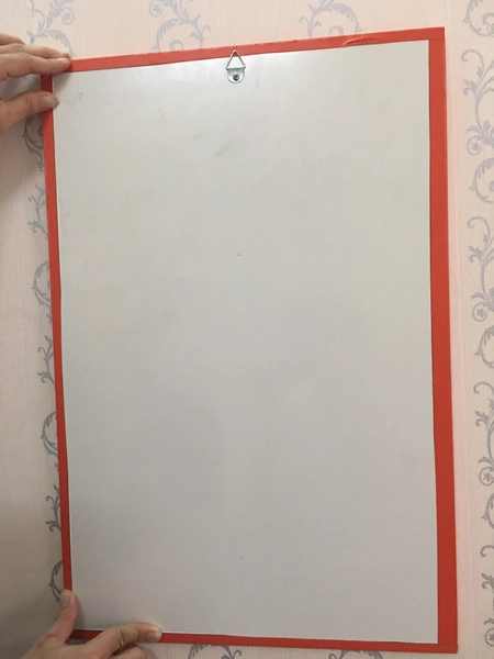 Tranh văn phòng lao động hăng say thưởng ngay cuối tháng