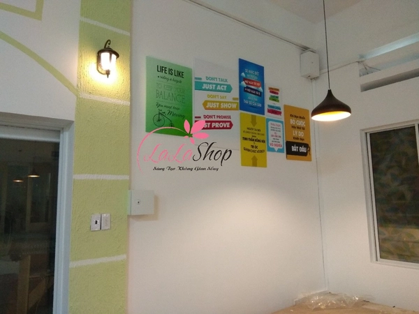 Tranh văn phòng never put the key to your happiness someone in else's pocket