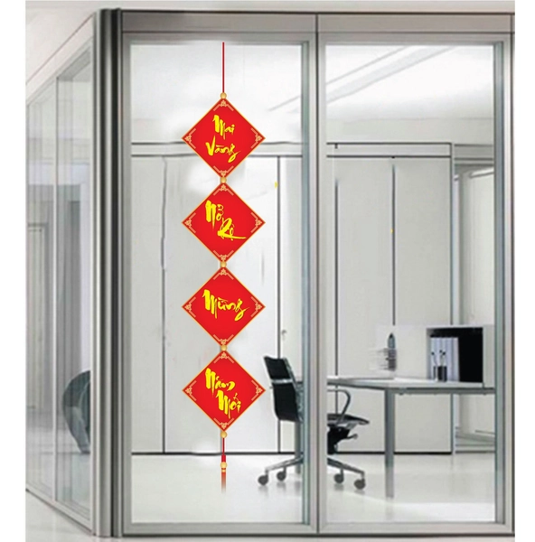 Decal mai vàng nở rộ mừng năm mới