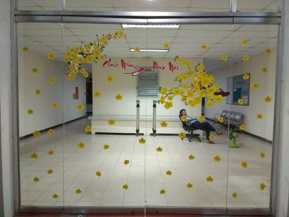 Combo decal trang trí cửa kính ngày tết 11