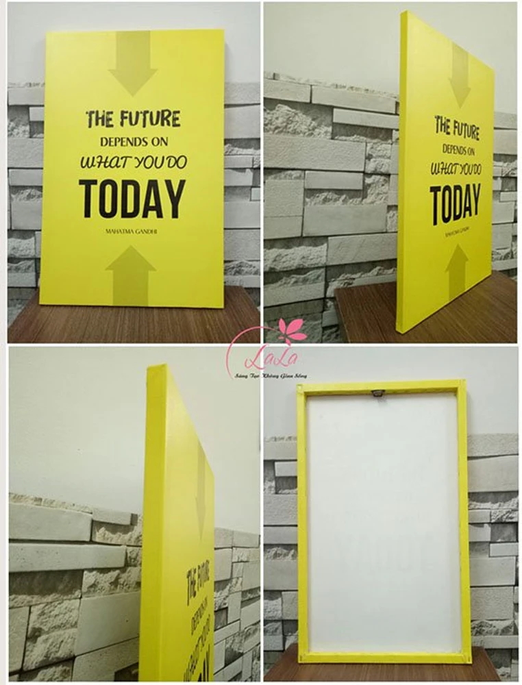 Tranh văn phòng khách hàng là người trả lương cho chúng ta