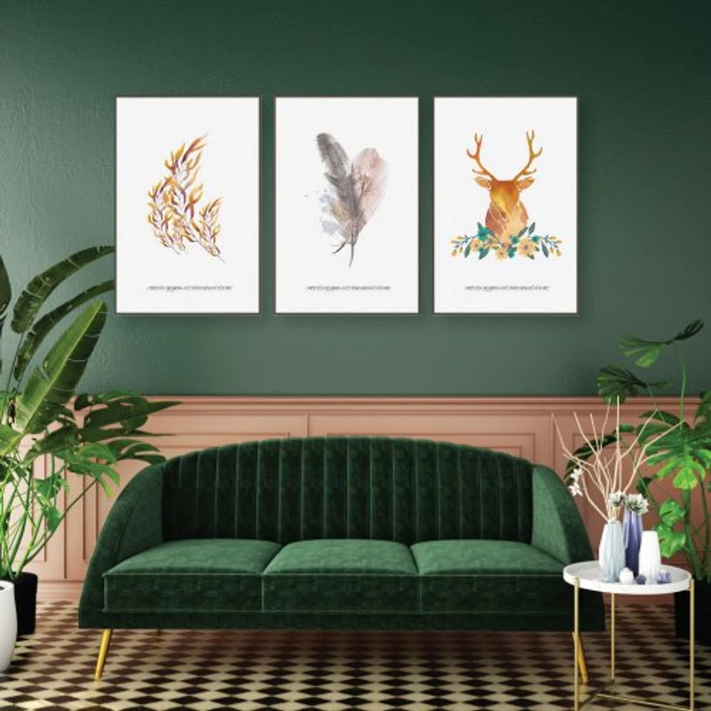 Tranh treo tường trang trí lông vũ và hươu vàng nghệ thuật