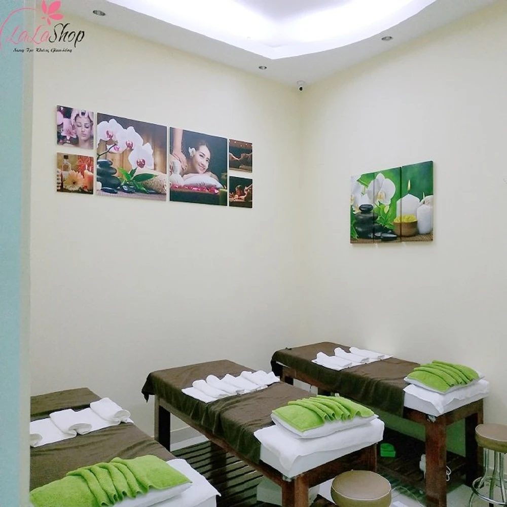 Tranh treo tường hươu vàng vượt ngân hà