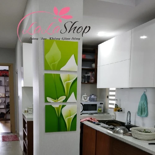 Tranh treo tường hươu vàng vượt ngân hà