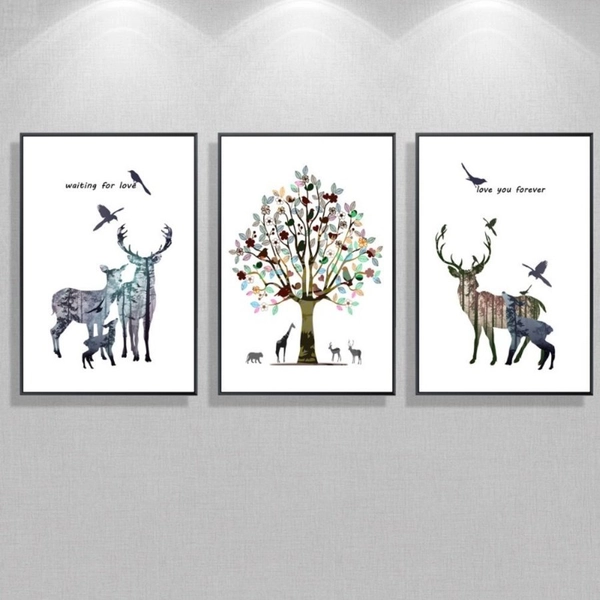 Tranh Treo Tường Gia Đình Hươu Và Cây Sắc Màu