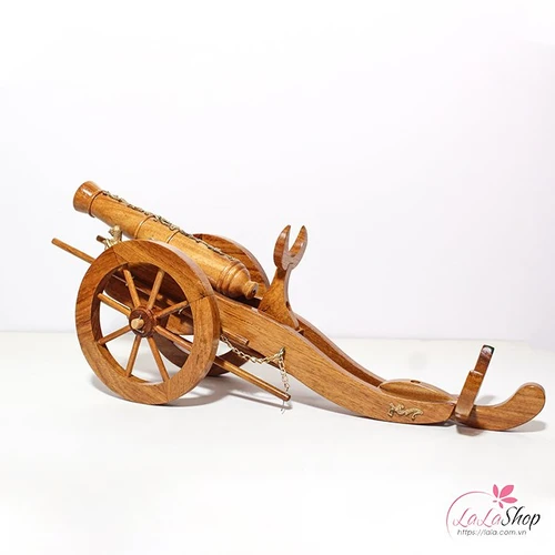 Xe kéo pháo gỗ mỹ nghệ