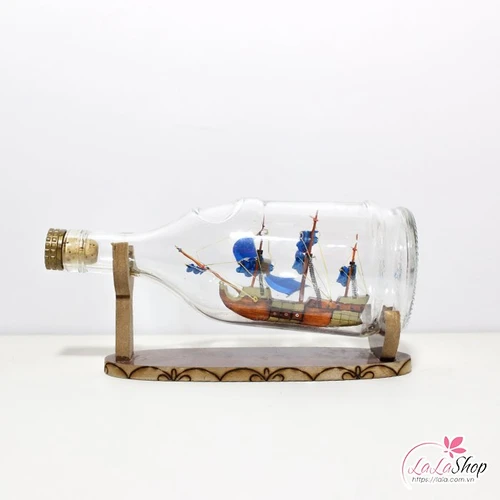 Thuyền buồm mỹ nghệ trong chai 3