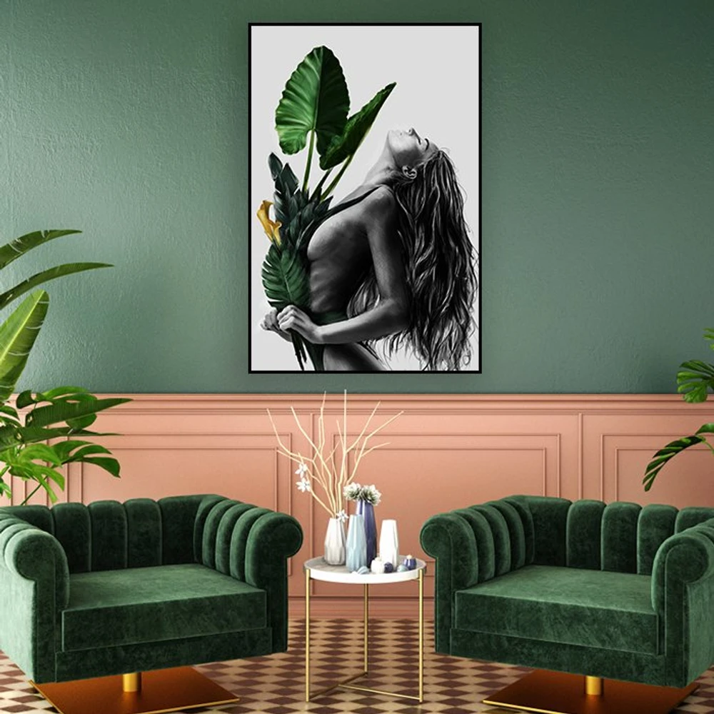 Tranh treo tường thiếu nữ và hoa ly