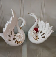 Tượng thiên nga và hoa 2