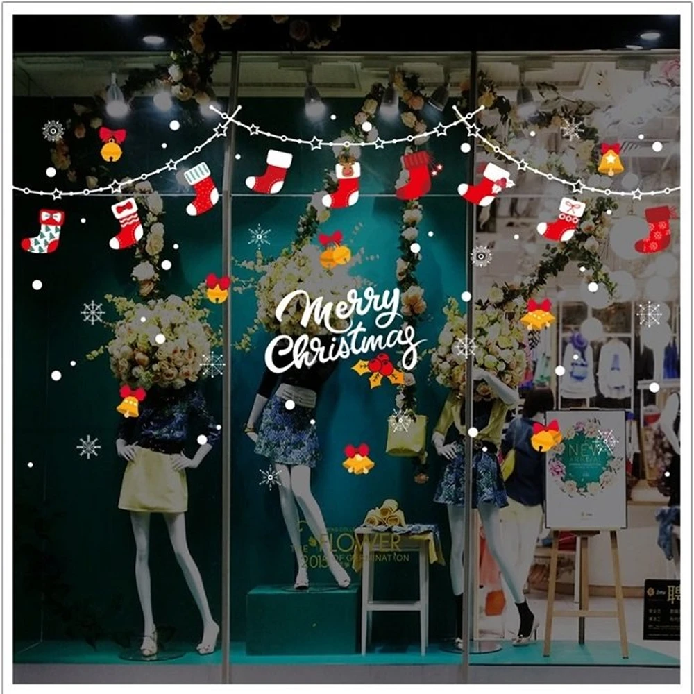 Decal trang trí noel dây treo tất đỏ chuông vàng