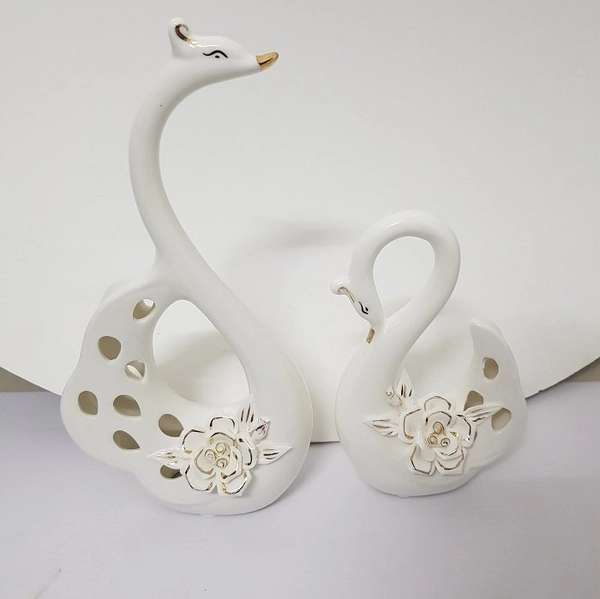 T­ượng trang trí đôi thiên nga và hoa 3