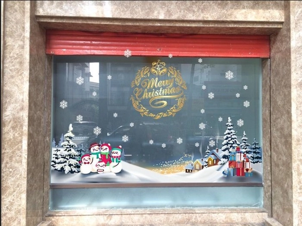 Decal trang trí noel chúc mừng giáng sinh và gia đình người tuyết