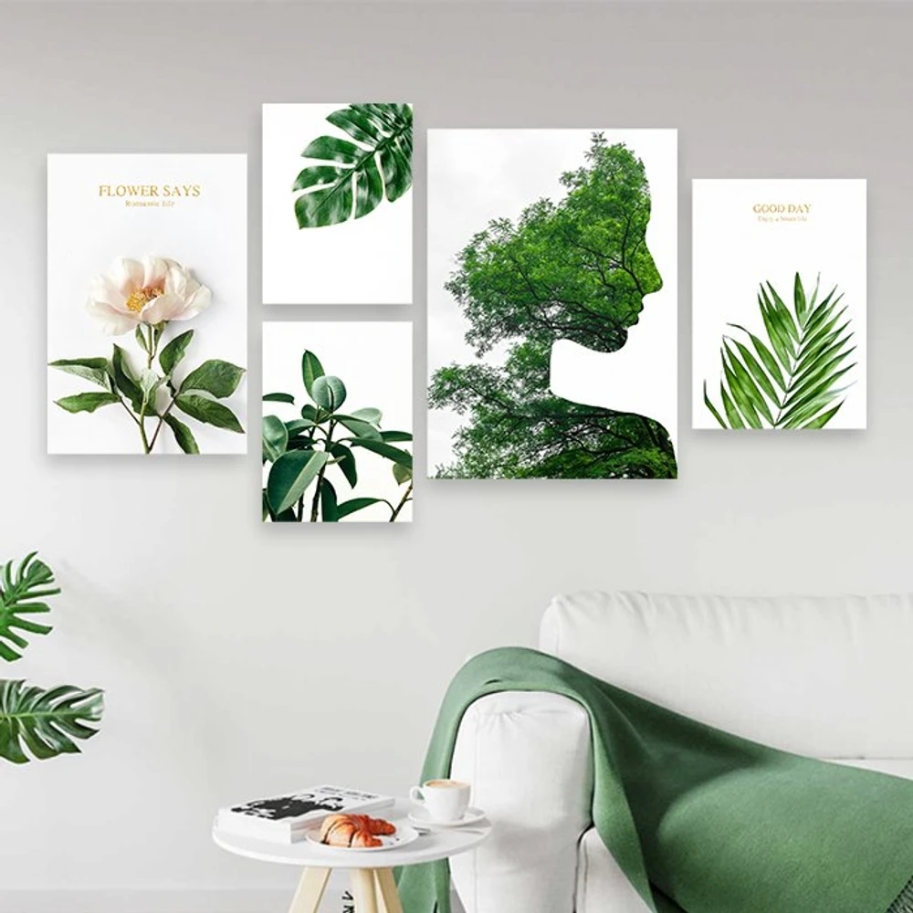 Tranh treo tường cô gái và lá xanh