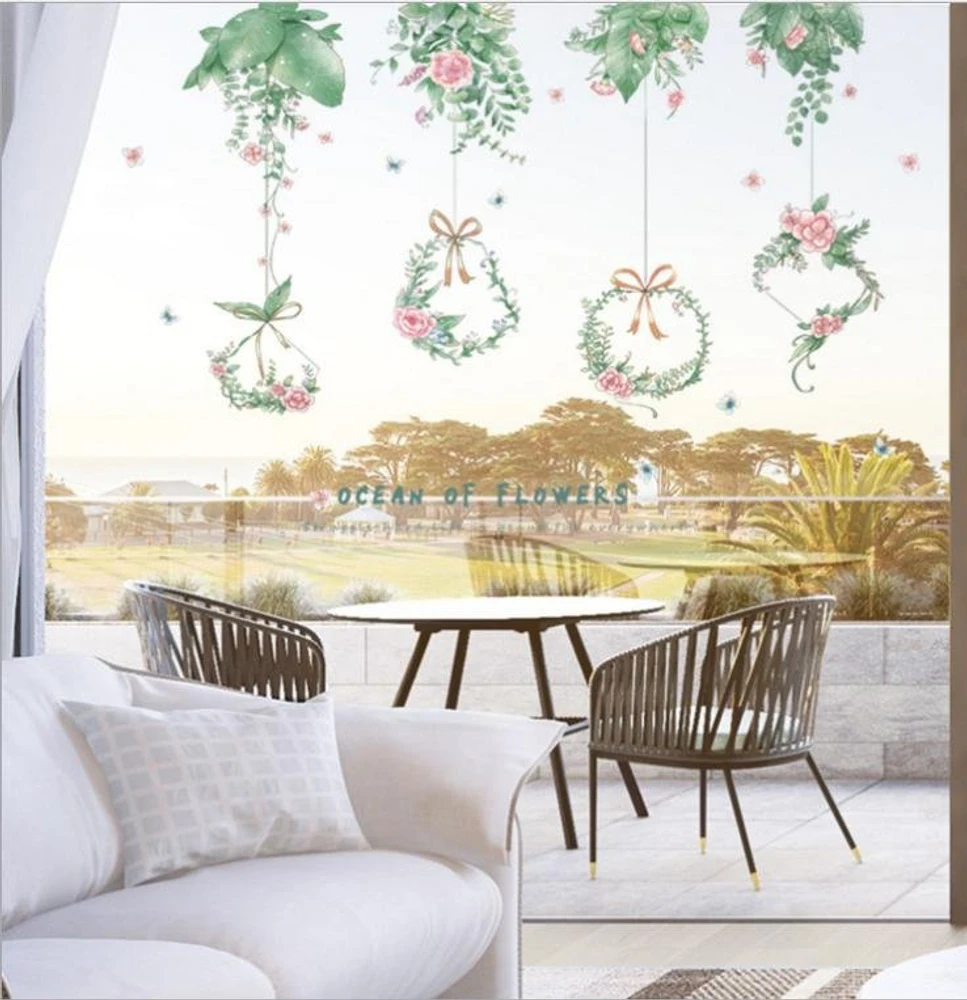 Decal dán tường đèn treo và dây leo