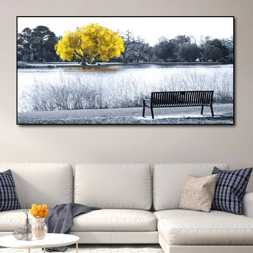 Tranh treo tường cây vàng giữa hồ