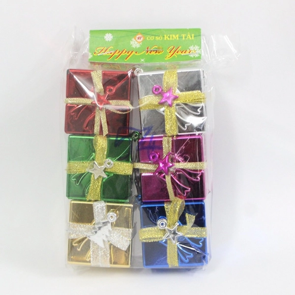 Đồ trang trí noel bộ 6 hộp quà treo nhiều màu