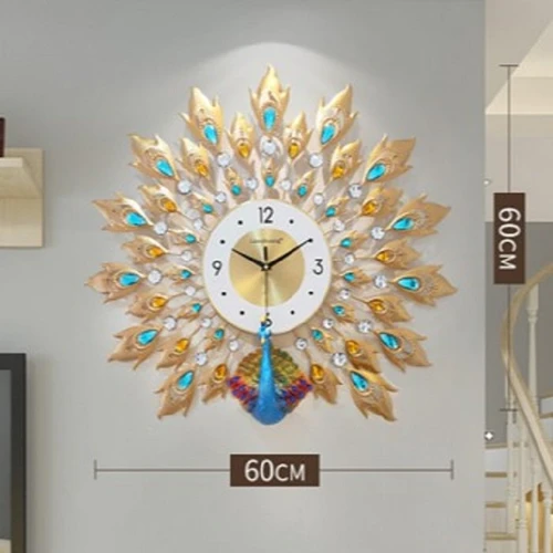 Đồng Hồ Treo Tường Đính Đá Công Xòe Đuôi Tam Sắc