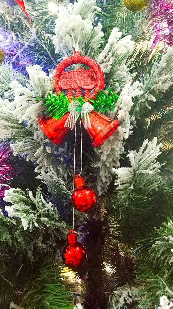 Đồ trang trí noel vòng merry chuông treo