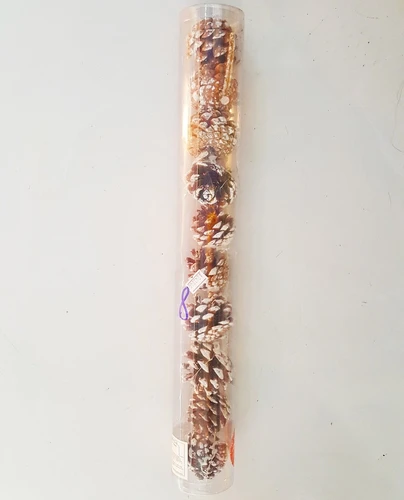 Hộp quả thông trang trí noel