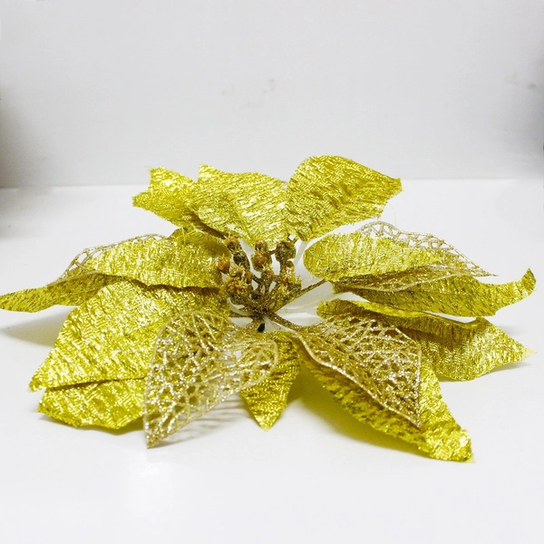 Hoa trạng nguyên trang trí cây thông Noel