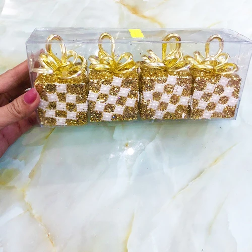 Đồ trang trí hộp quà treo phủ kim tuyến