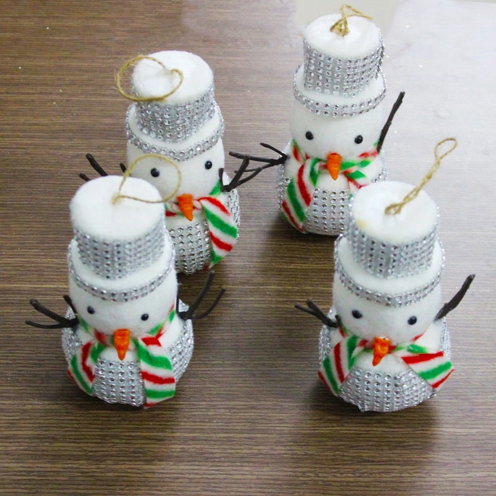 Hộp 4 người tuyết trang trí noel