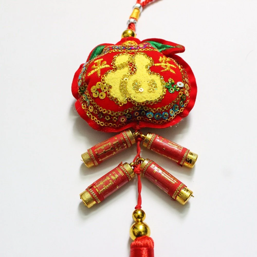 Lộc treo hình quả táo trang trí tết