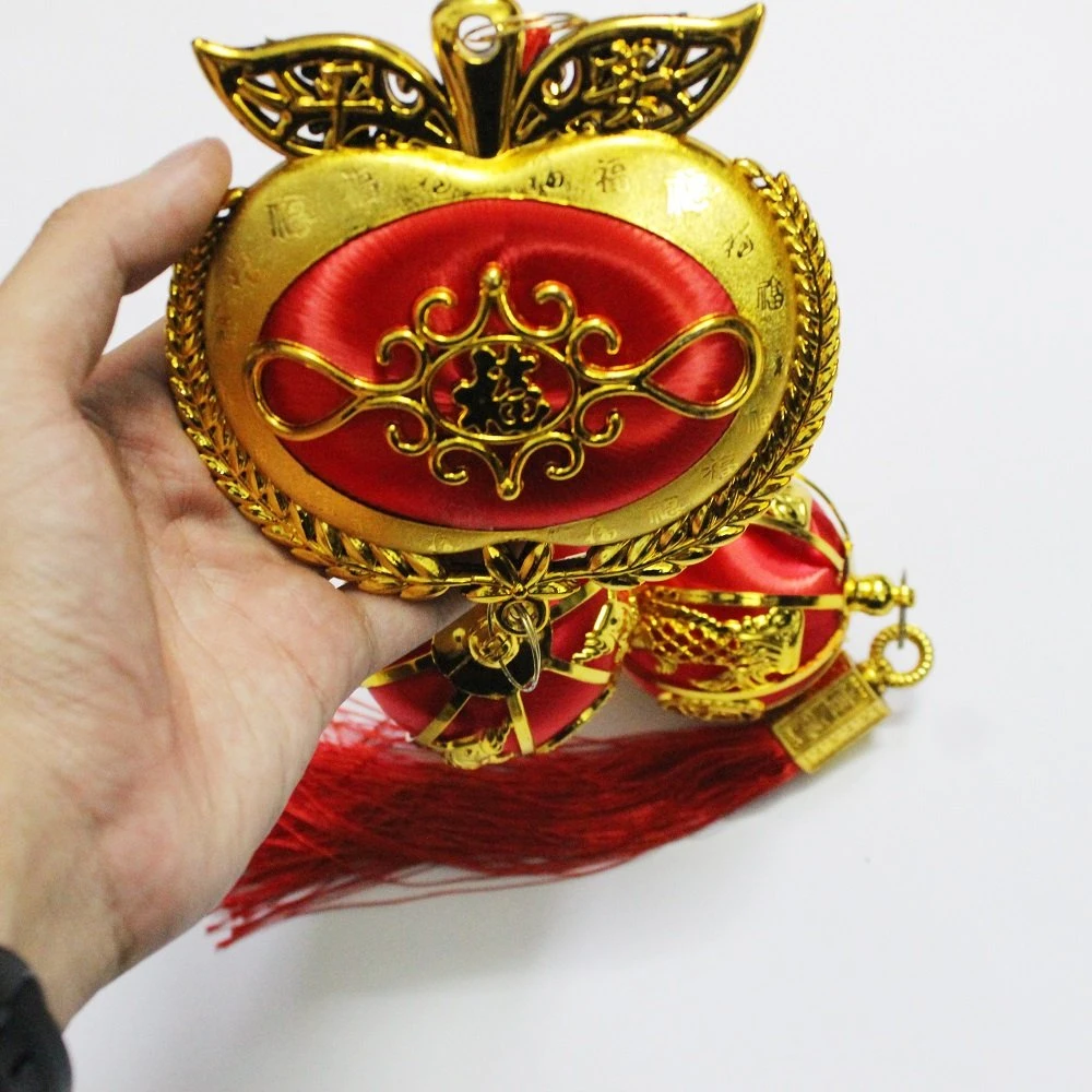 Lộc treo táo vàng kèm châu đỏ trang trí tết