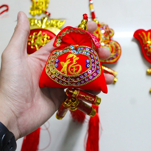 Lộc treo túi tiền trang trí tết