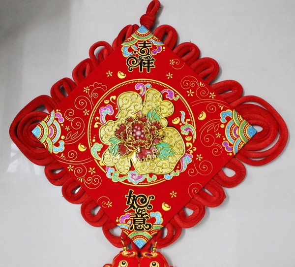 Liễn treo 2 mặt chữ phúc và hoa tài lộc trang trí tết