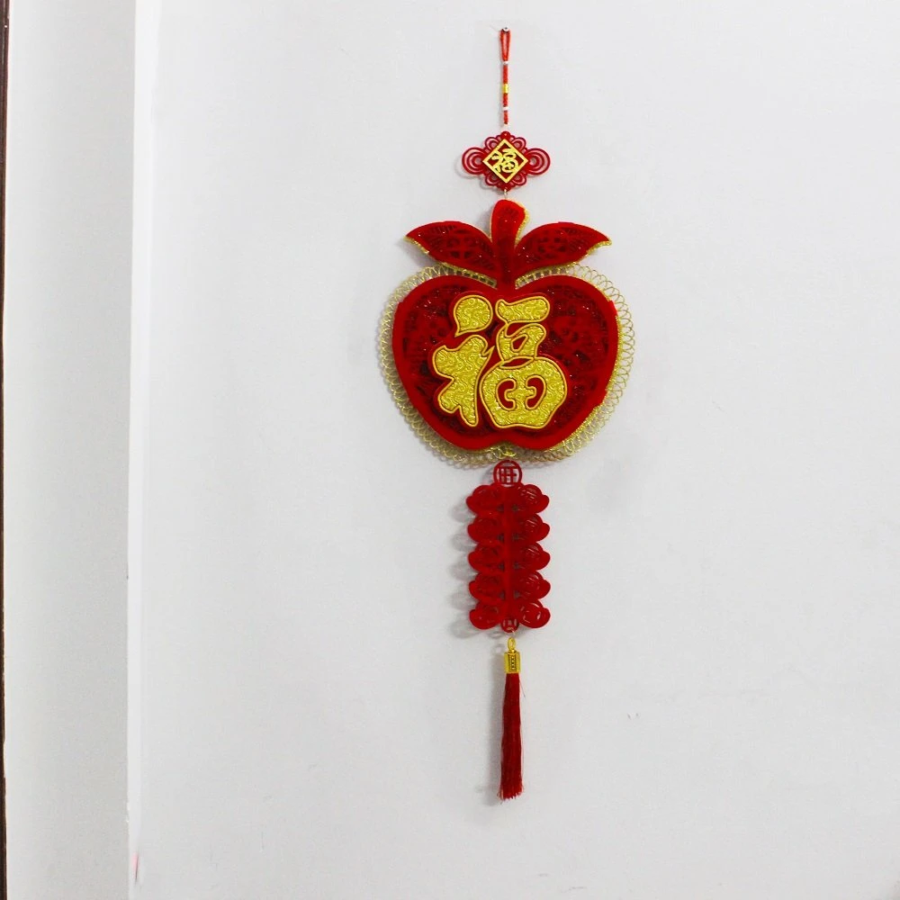 Liễn treo chữ phúc hình quả táo trang trí tết