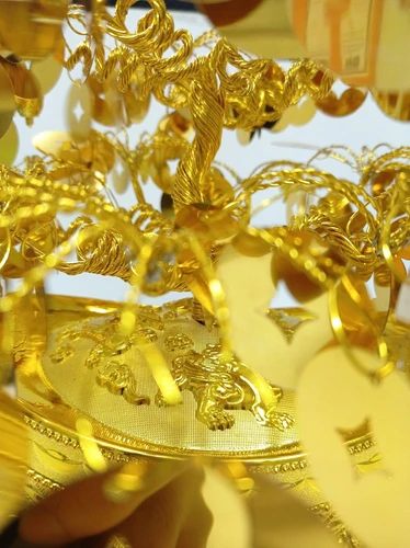 Cây phát tài vàng lá đồng tiền trang trí tết