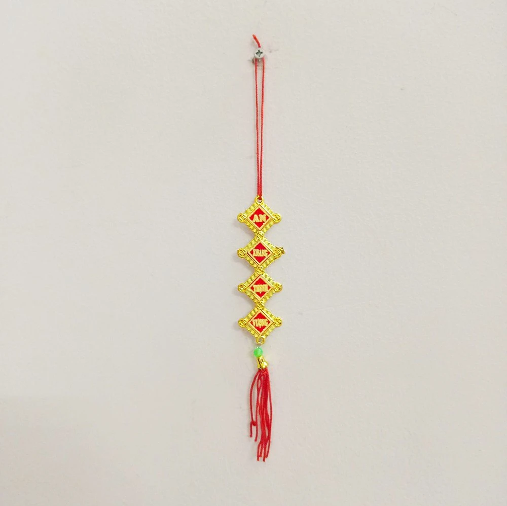 Dây lộc treo trang trí nhà Tết hình thoi câu chúc tết