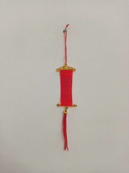 Liễn Đỏ Mini Chữ Phúc Vàng Vô Đầy Nhà Trang Trí Tết