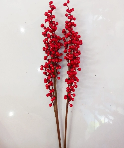 Cành đào đông đỏ không lá trang trí tết