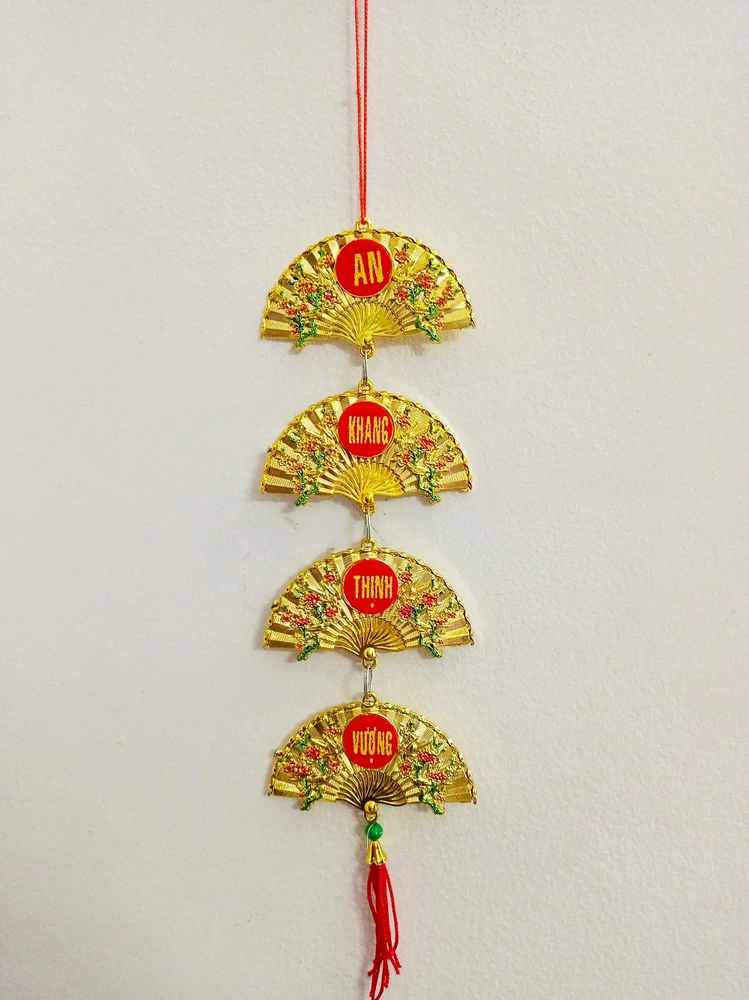 Lộc treo quạt vàng Mã đáo thành công