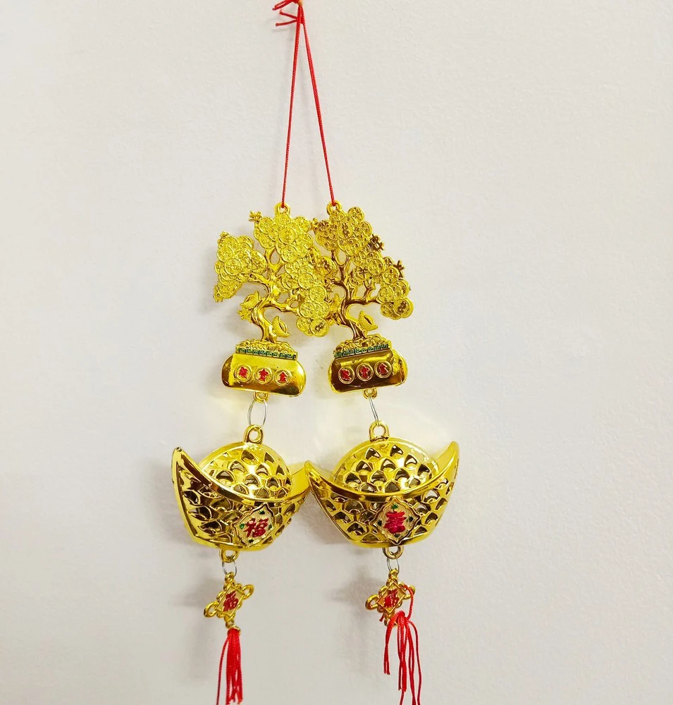 Lộc treo trang trí tết Cây mai vàng và thỏi vàng lớn