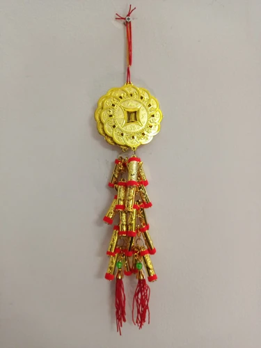 Lộc treo trang trí tết Đồng tiền may mắn và pháo vàng