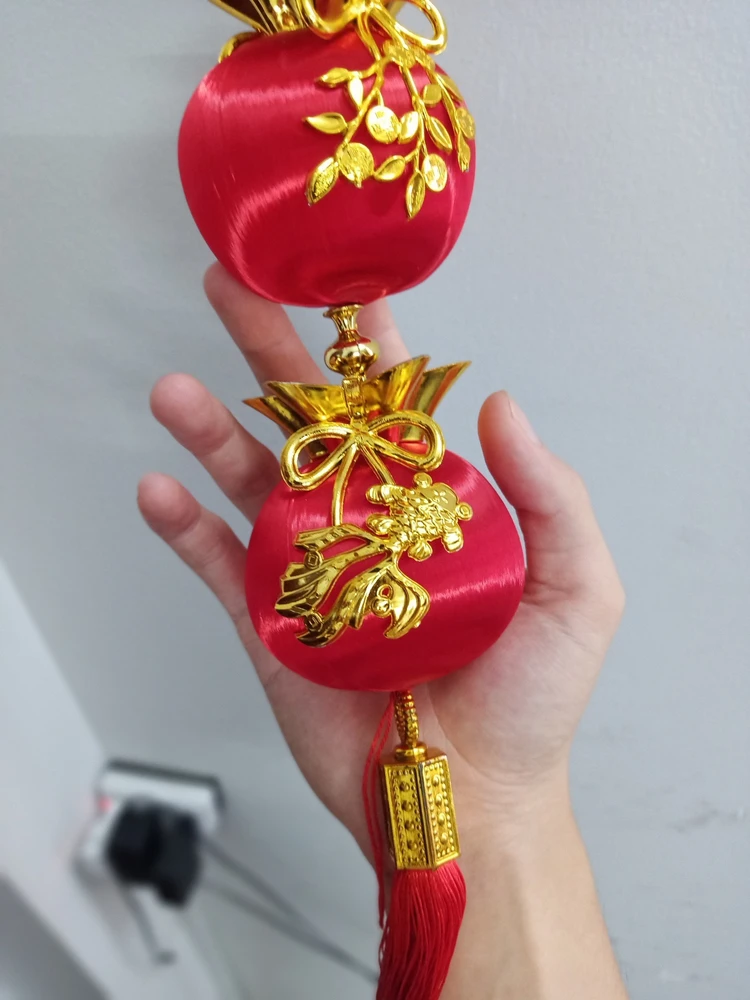 Dây lộc trang trí tết Táo đỏ cá chép vàng và cây mai