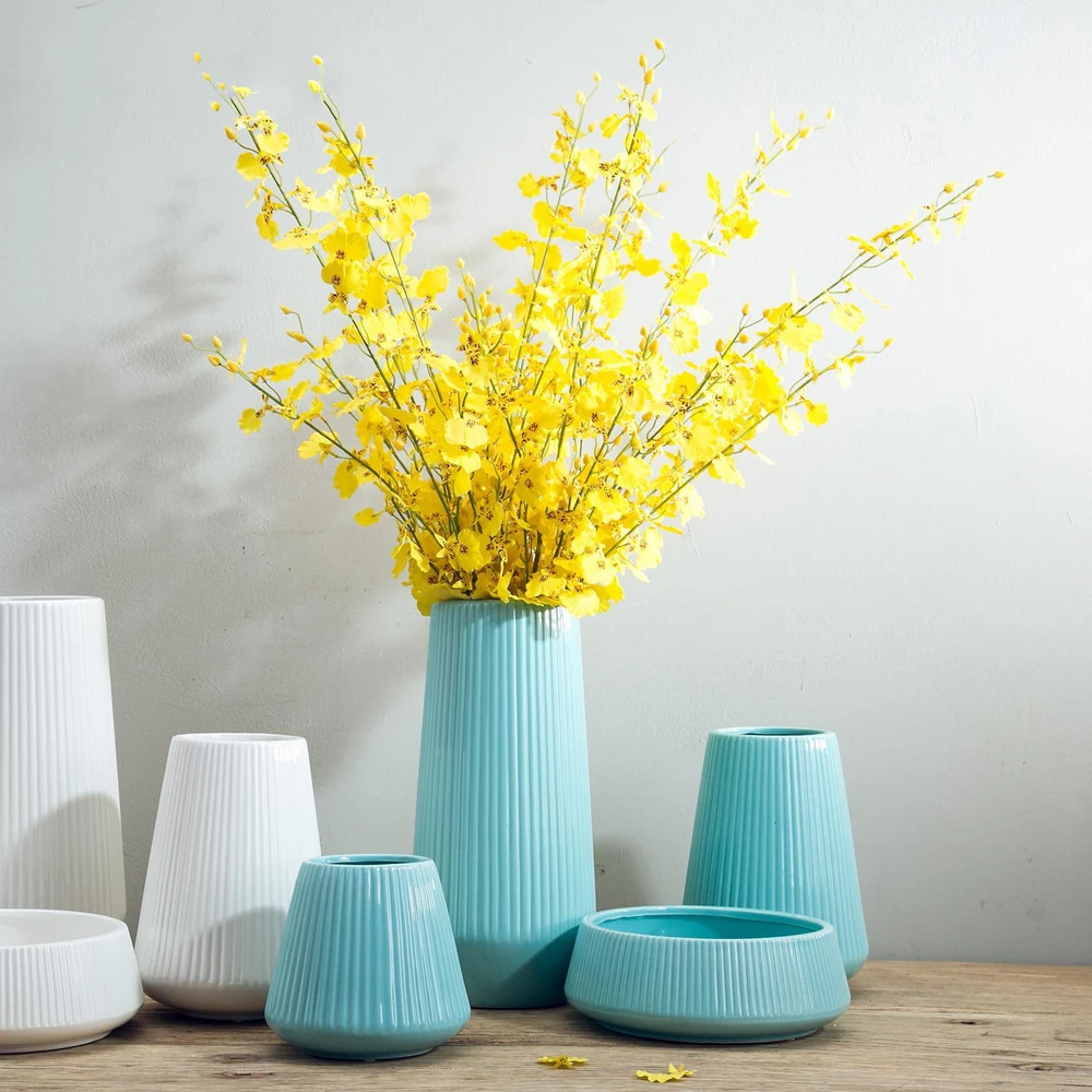 Hoa lan vàng giả trang trí tết mẫu 02