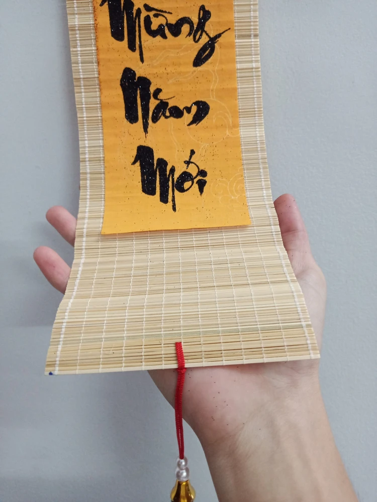 Liễn mành trang trí tết Chúc mừng năm mới