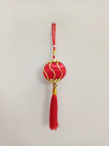 Lộc treo trang trí tết Quả đèn lồng xoắn đỏ