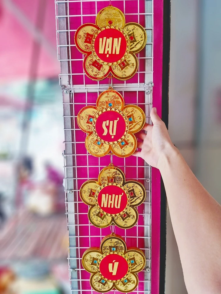 Dây lộc treo trang trí tết hình hoa mai Vạn sự như ý (loại lớn)