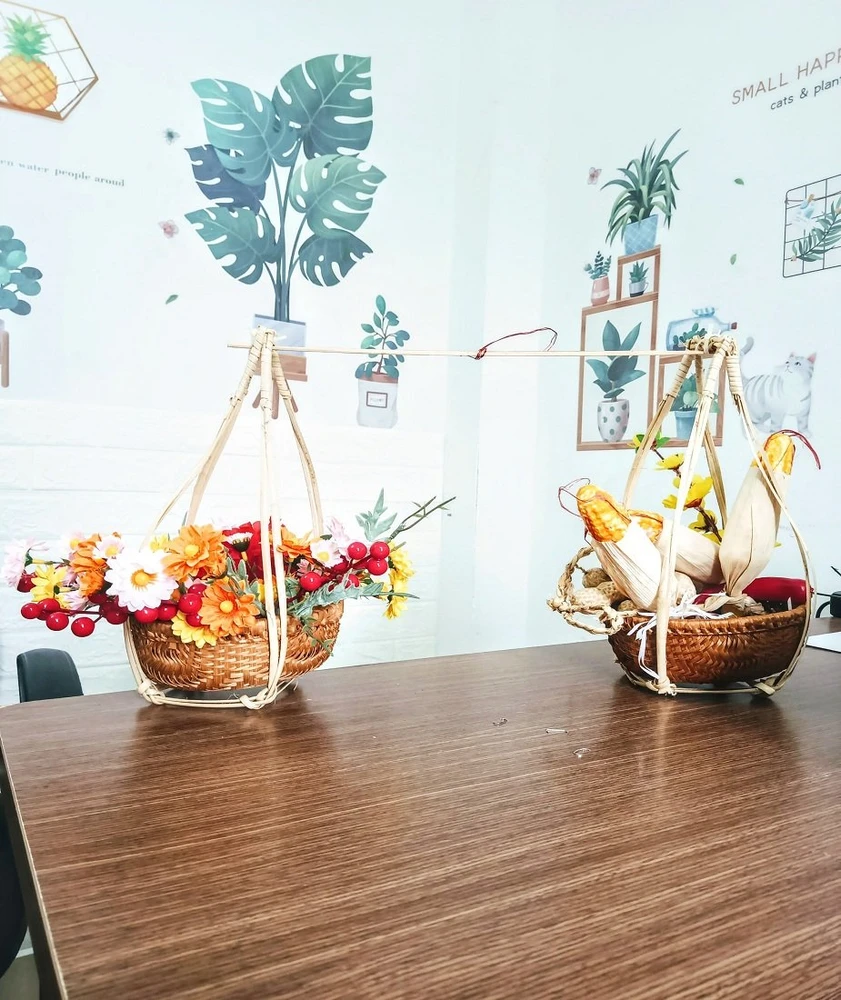 Quang gánh tre trang trí tiểu cảnh tết