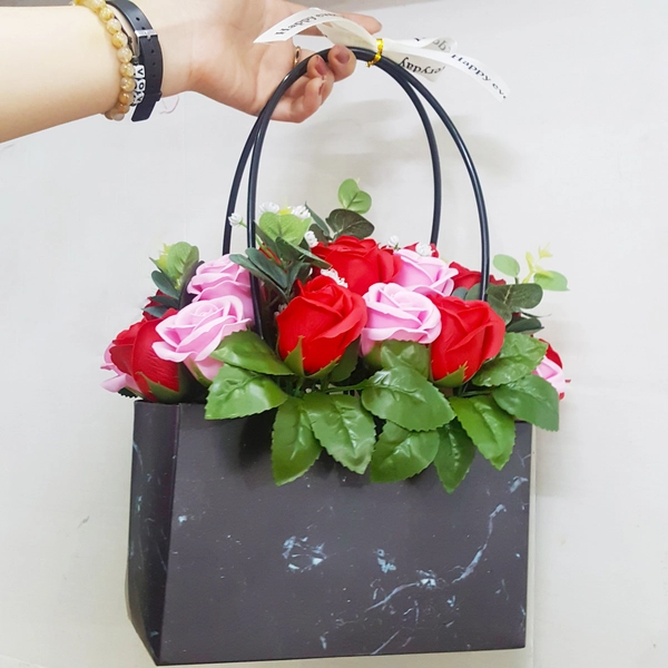 GIỎ HOA SÁP - SIMPLE LOVE