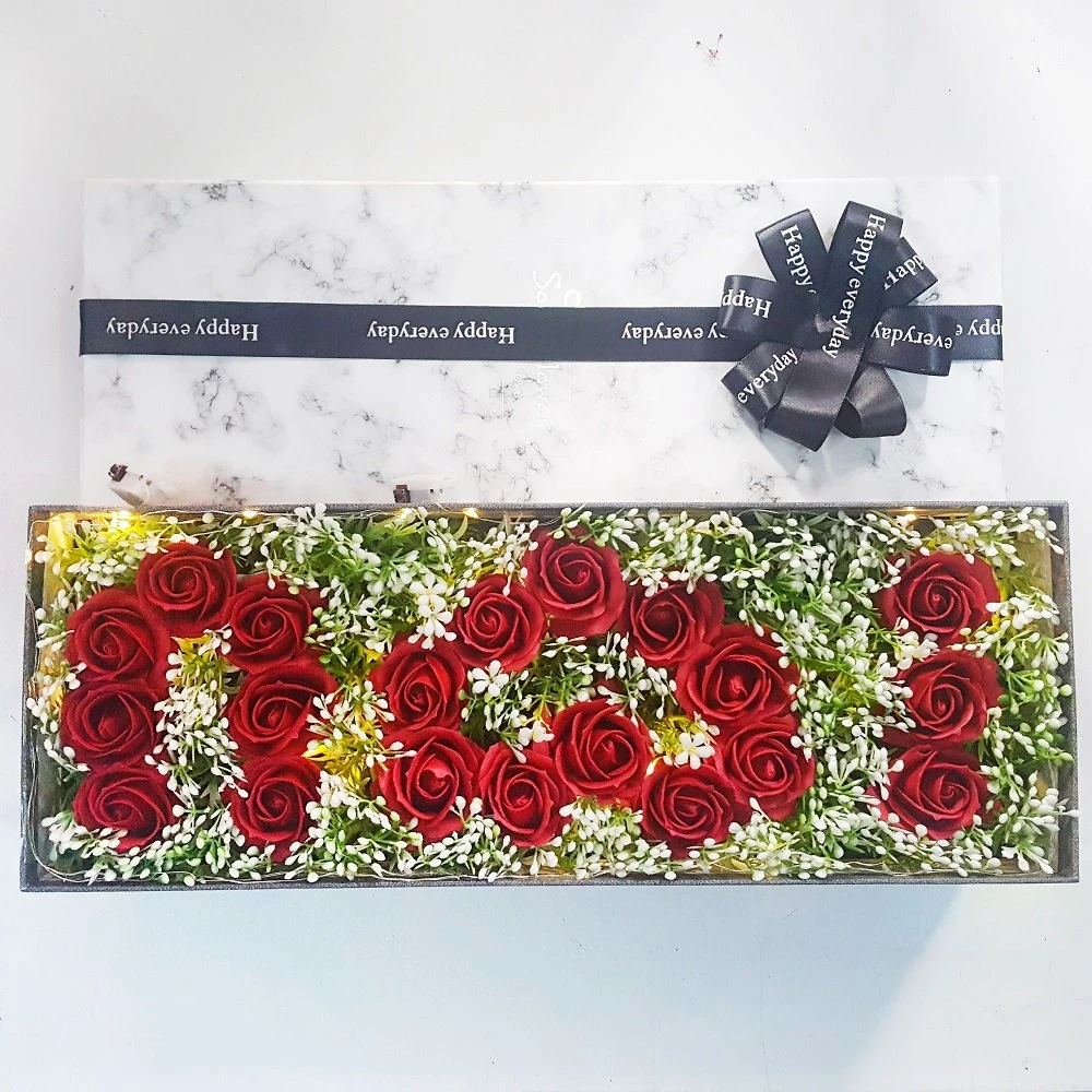 Hộp hoa hồng sáp thơm i love u vân đá kèm đèn led